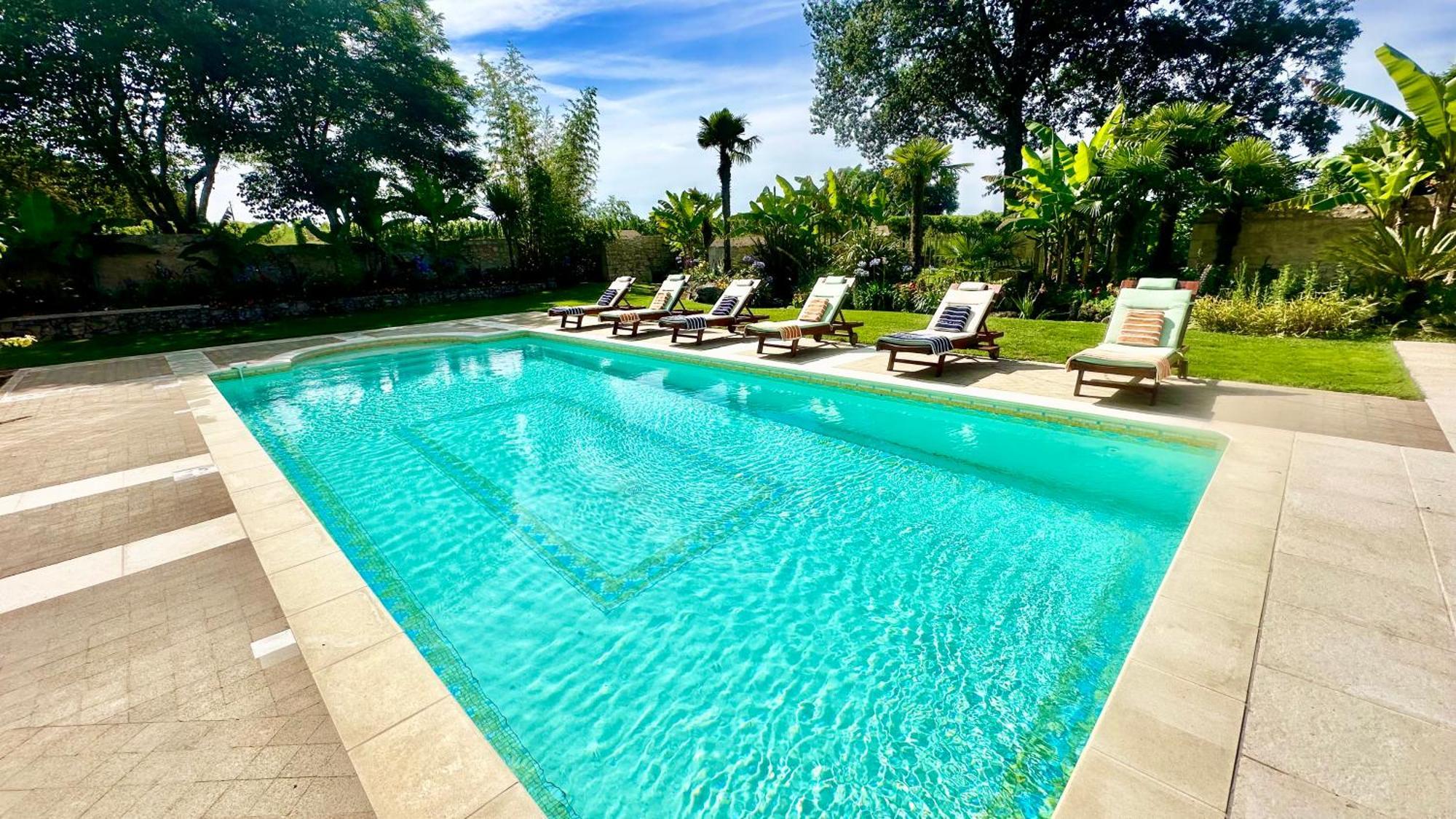 Chateau De Lafont Suites Saint-Vivien  Экстерьер фото
