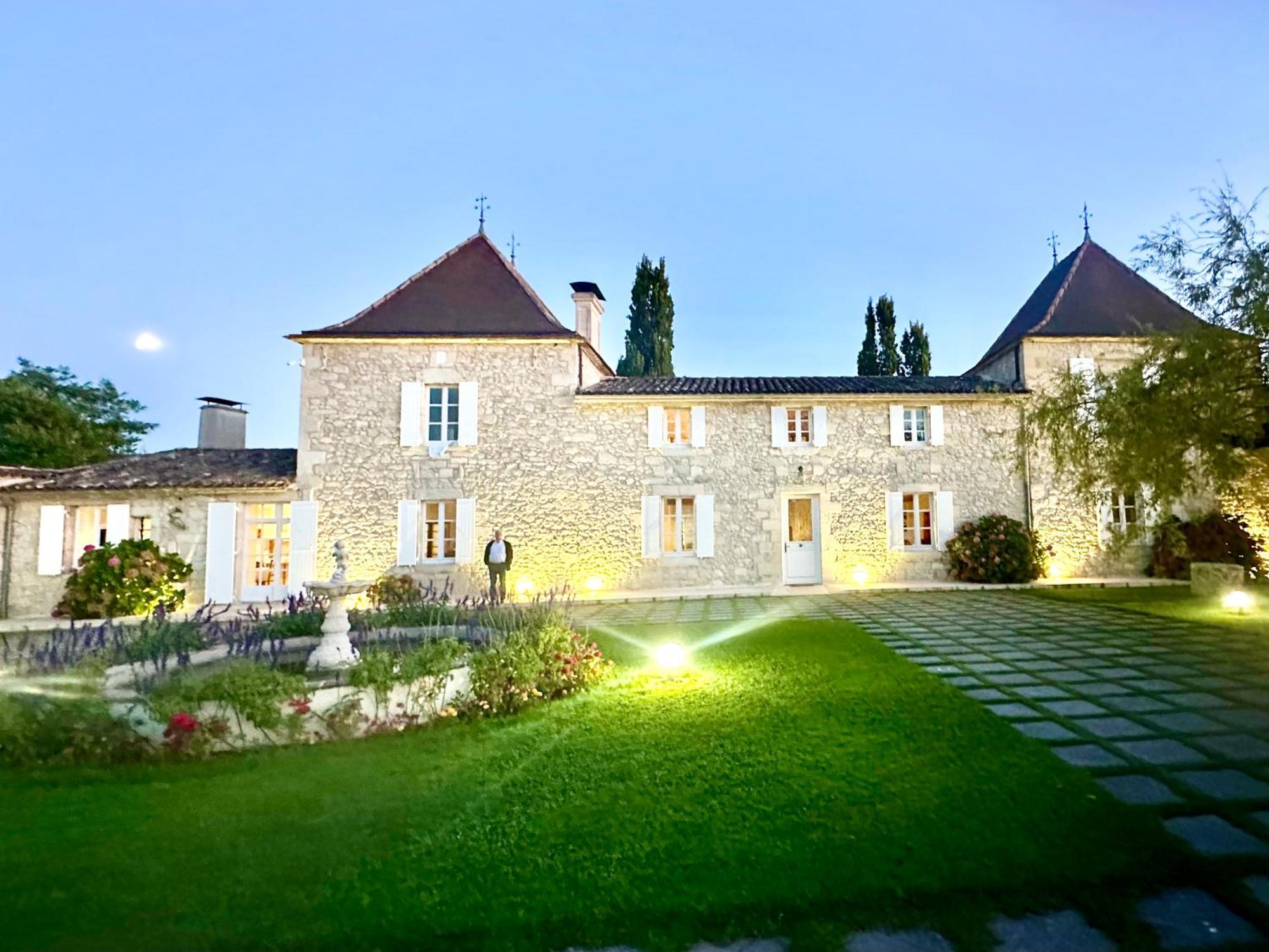 Chateau De Lafont Suites Saint-Vivien  Экстерьер фото